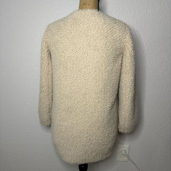 Aritzia Wilfred White Laboratorie Teddy Jacket Size XXS Oversized Sherpa Cozy - Picture 7 of 8